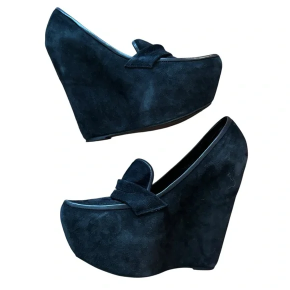 Vintage Festival Black Suede Wedge Loafers Shoes, US 8 by Crown Vintage - Picture 4 of 9